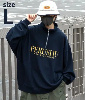 perushu 자수 로고 루즈 하프 지퍼 네이비 맨투맨 티셔츠