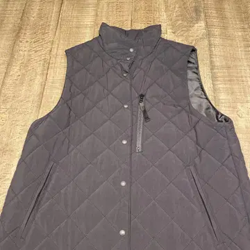 퀼팅 베스트 블랙 쿠리하라 하루미