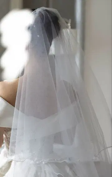 Innocently 웨딩 숏 베일 브라이덜