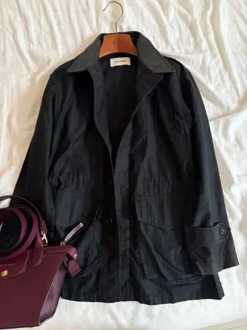 1시즌 착용 투모로우랜드 macphee 아우터