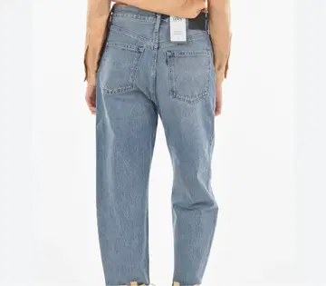 LEVI'S LMC BARREL CROP W23
