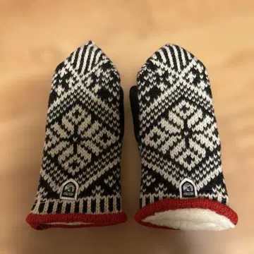 Hestra 노르딕 무늬 그룹 7