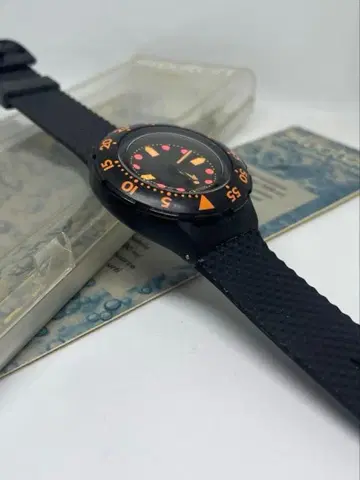 swatch SCUBA200BARRIER REEF 1990~데드스탁