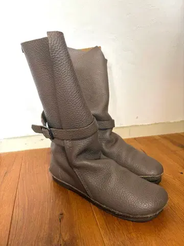 박스 포함 KOOS LISA 부츠 다크 그레이 37(23.5cm)