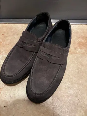 다크 그레이 스웨이드 로퍼