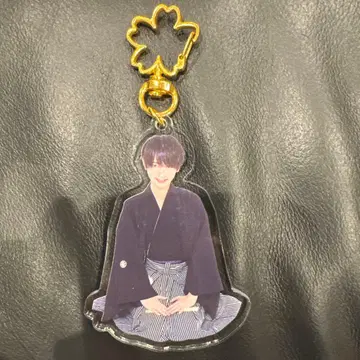 새상품급 러브시크 타이요 아크릴 키링