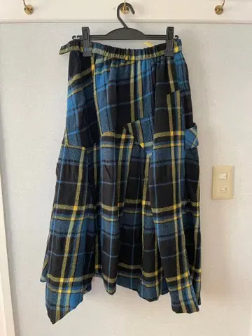 자우 파랑 블랙 체크 울 혼방 롱 플레어 스커트