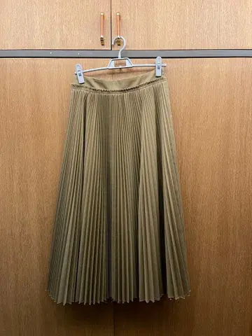 [새상품급] YLEVE 이레브 치노 플리츠 스커트 사이즈 1