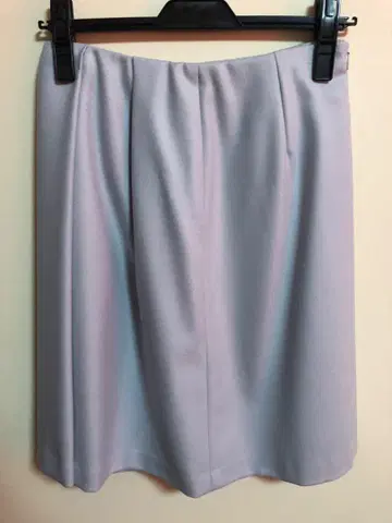 [ TOMORROWLAND ] 라이트 그레이 미디 스커트