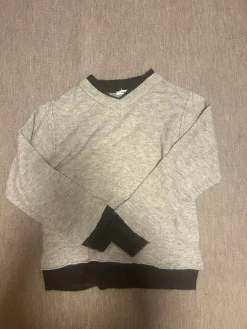 그레이 V넥 긴팔 트레이닝복