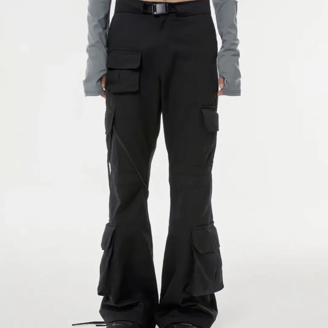 Last price) Flareup Flare Cargo Pants