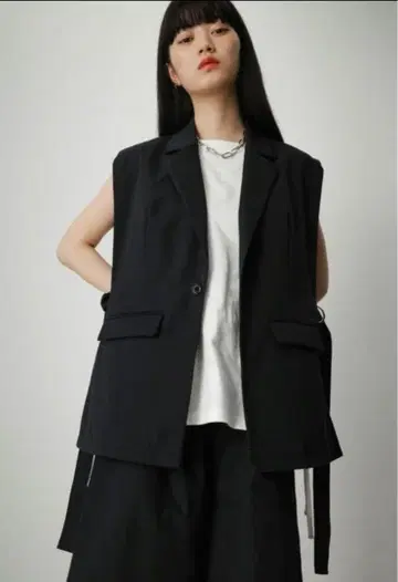 AZUL 베스트 사이드 슬릿 블레이저