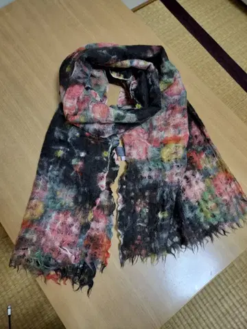 EPICE 에피스 꽃무늬 차콜 울 스톨