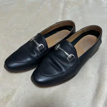 CAMINANDO 카미난도 블랙 가죽 비드 로퍼 23cm