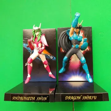 안드로메다 순과 드래곤 시류 피규어