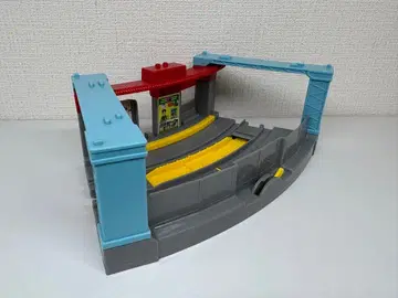 프라레일 곡선역