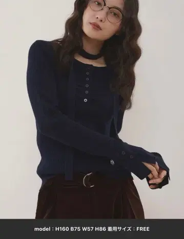 [ 새상품 택 포함 ] MUHET 끈 포함 리브 헨리 니트탑 네이비 F