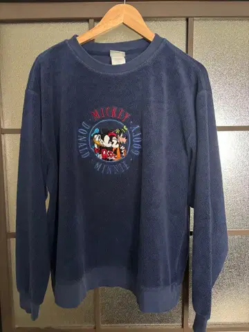 90s Disney Store 미키마우스 맨투맨 네이비