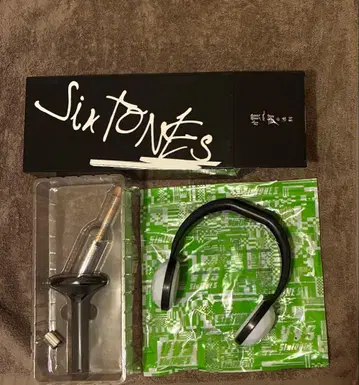 SixTONES 응원봉 2개 세트 ( VVS)  은색 테이프 포함