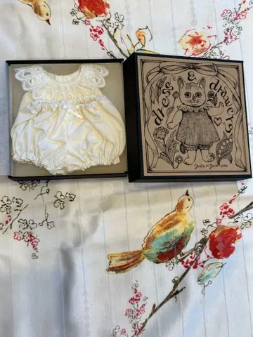 히구치 유코 코하루의 인형