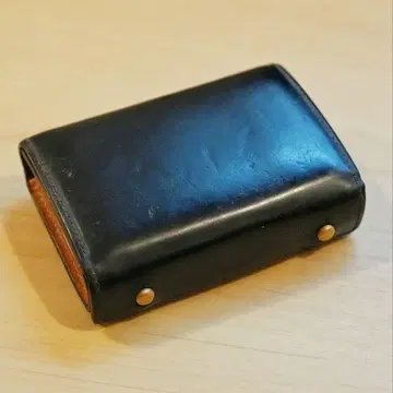 엠피우 밀레폴리에 코도반