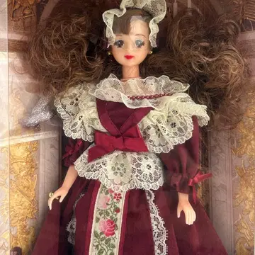 토이저러스 한정판 그레이시 제니 로맨틱 스타일