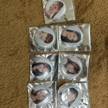 K-POP 아이돌 핀 배지 7개 세트