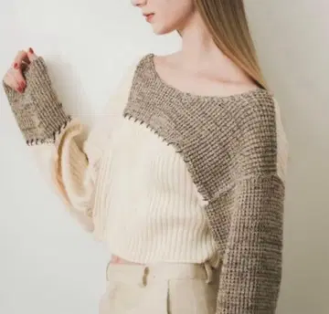 pinue 컬러 블록 니트 / 베이지