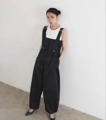 살로펫 오버롤 파라슈트 디자인 올인원 LIAN