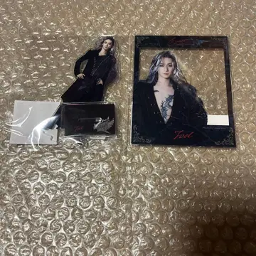 엘리자베스 후루카와 유타 아크릴 스탠드 2022