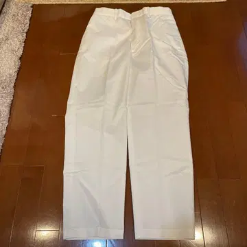 유나이티드 애로우즈 x scye 골프용 화이트 스트레이트 팬츠