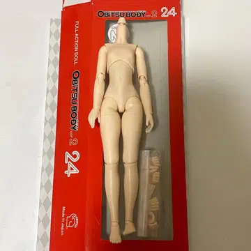 오비츠 바디 24 화이트 M 가슴 1/6