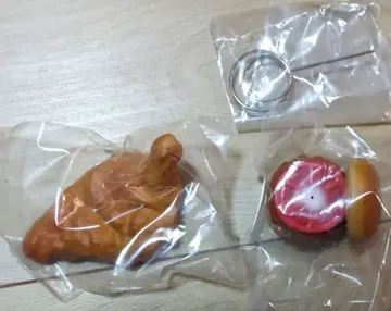 제일복권 모스버거 2 D상 서포트 피규어 2개 모스버거 치킨 2점