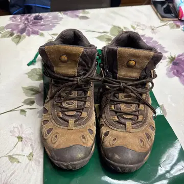 MERRELL Moab 2 Mid Waterproof 등산화