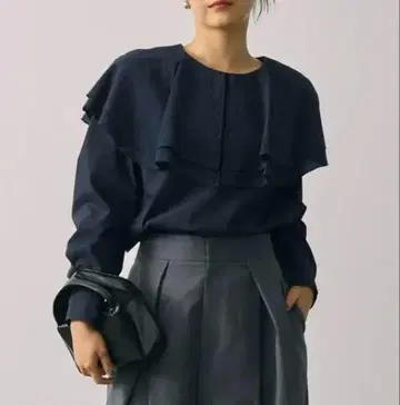 BABYLONE 바빌론 긴팔 블라우스 셔츠 빅 칼라 무지