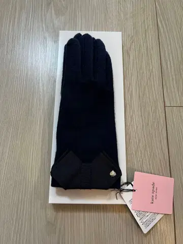 kate spade 네이비 장갑 리본 포함