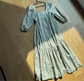 새상품급 가을/겨울 독일 셀렉샵 EDITED 스퀘어넥 원피스