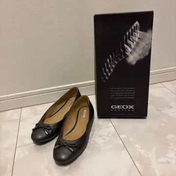 새상품급 GEOX 실버 리본 포함 발레 슈즈 그레이 37 23.5