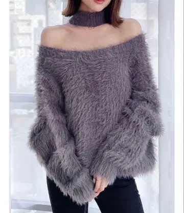 제이다 오프숄더 샤기 초커 니트탑