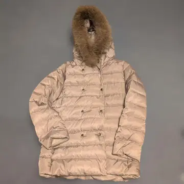 베이지 다운 자켓 퍼 포함