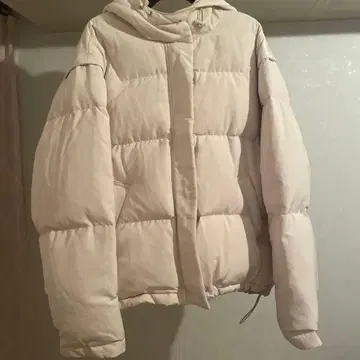 EMODA 후드 부착 화이트 다운 자켓