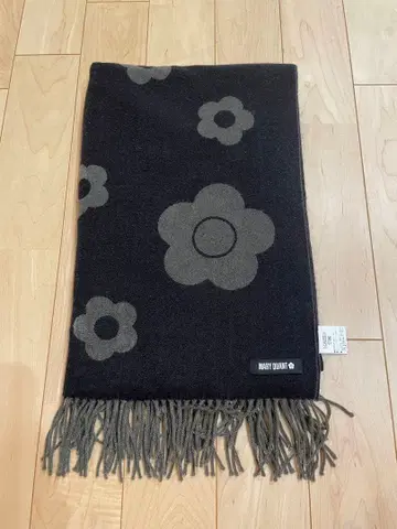 MARY QUANT 마리콴트 꽃무늬 머플러 블랙