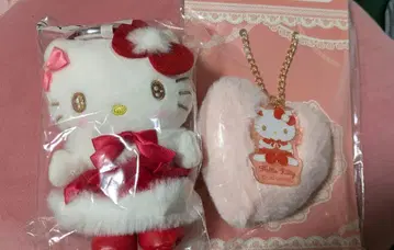 산리오 복권 헬로키티 마스코트 & 백참 세트