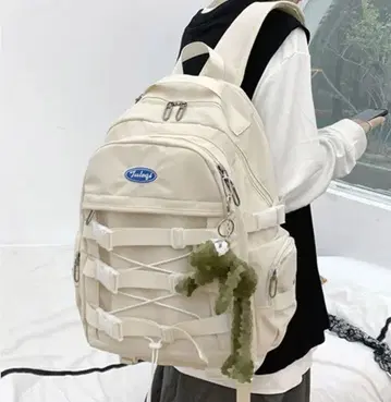 새상품 백팩 백팩 대용량 아이보리