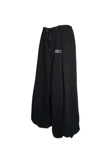 theredthread S tucked sweat pants heart