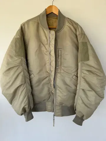 DAIWA PIER39 TECH REVERSIBLE MA-1 Lsize