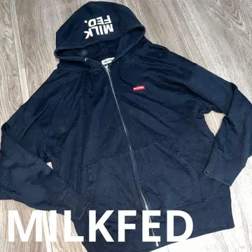 MILKFED 블랙 로고 후드티 원사이즈 눈에 띄는 얼룩 없음