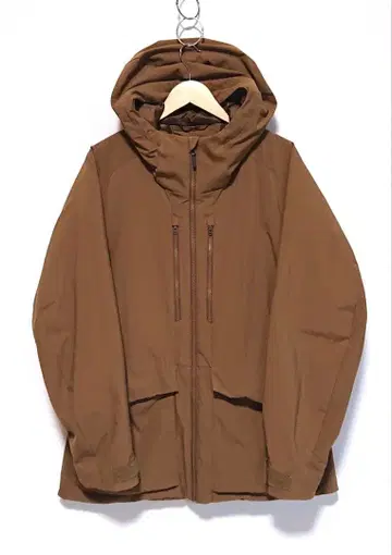 유니클로 브라운 후드 부착 다운 자켓 사이즈 XL