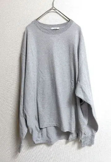 저널 스탠다드 턱 스웨트 셔츠 그레이