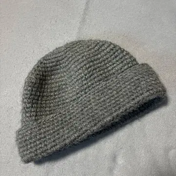 halo commodity KNIT CAP